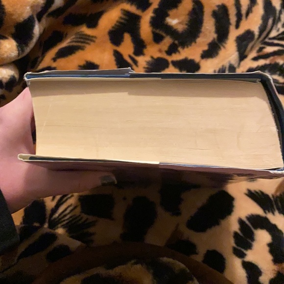 Vintage Dune Trilogy Book - Picture 11 of 13